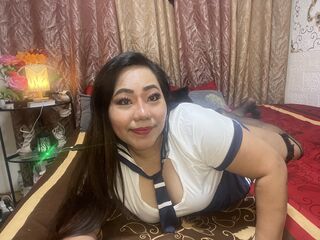 InaRaymondo's Hardcore live cam shows Profile Image